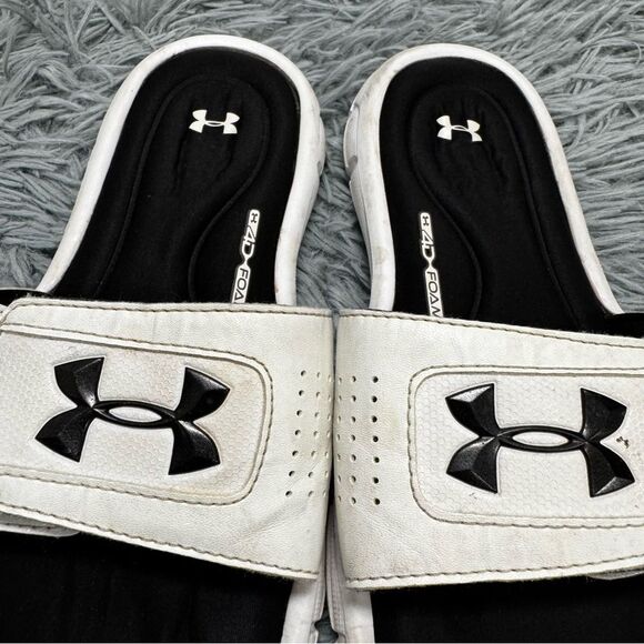 Under Armour Slides 4D Foam Size 2y - Picture 2 of 5